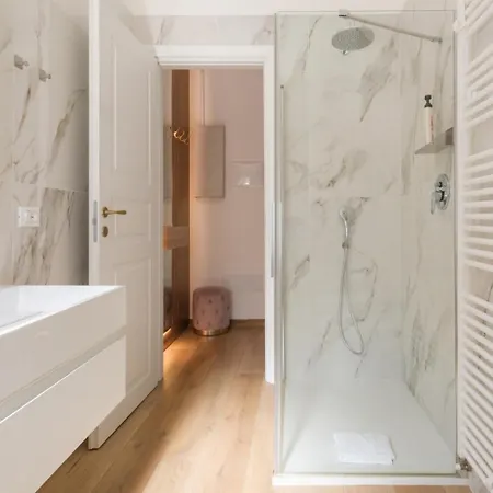 Sant'orsola Apartment